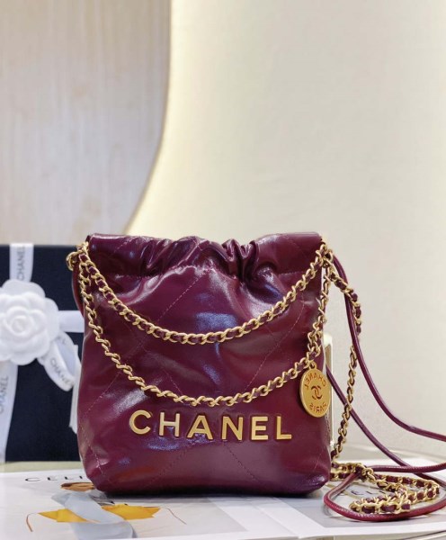 Chanel 22 Mini Handbag AS3980: A Marvel in Shiny Calfskin & Gold-Tone Metal
